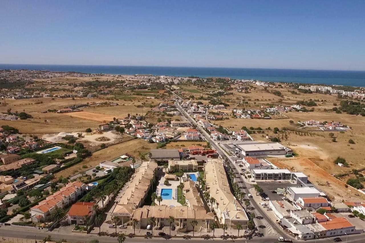 מלון אלבופיירה Jardins Vale De Parra מראה חיצוני תמונה